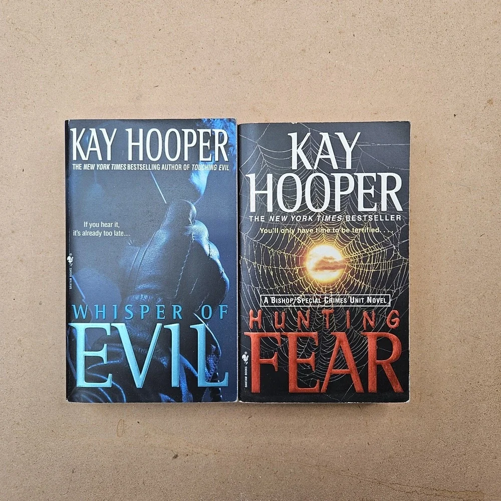 Kay Hooper Lot: Whisper of Evil & Hunting Fear - 2 Bishop/Special Crimes Unit